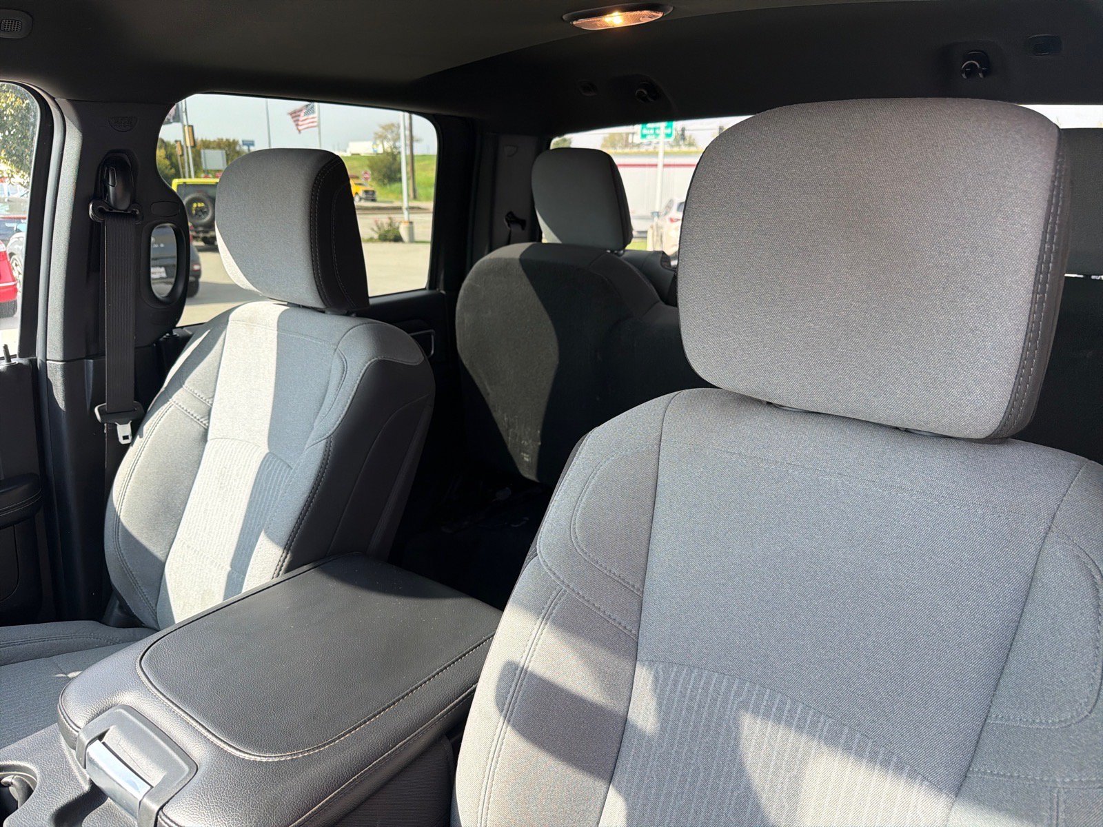 Used 2024 RAM 3500 Big Horn AWD/4WD image 18
