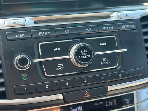 Used 2013 Honda Accord LX image 37