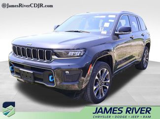 Used 2023 Jeep Grand Cherokee Overland AWD/4WD video 1