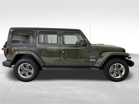 Used 2021 Jeep Wrangler Unlimited Sahara w/ Safety Group image 7