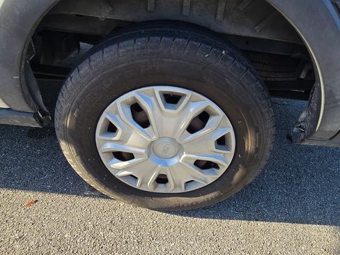 Used 2015 Ford Transit 150 Low Roof w/ Exterior Upgrade Package image 14