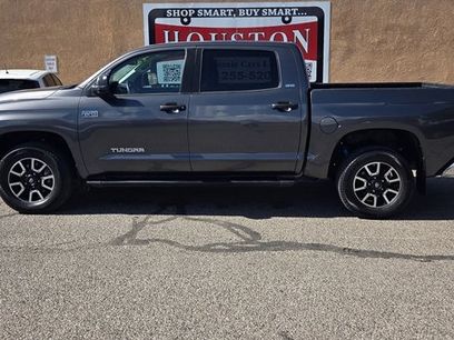Used 2019 Toyota Tundra 4x4 w/ SR5 Package