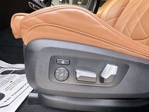 Used 2023 BMW X5 sDrive40i w/ M Sport Package RWD image 20