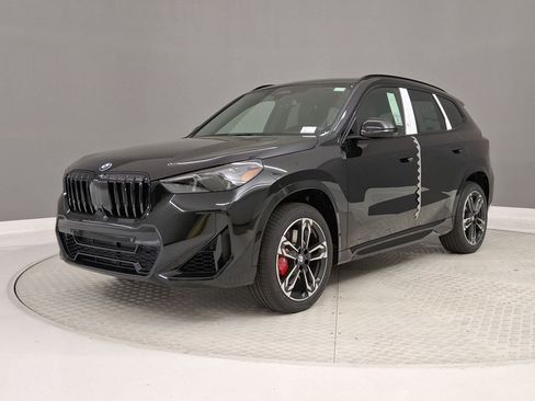 New 2026 BMW X1 xDrive28i w/ Technology Package AWD/4WD image 33