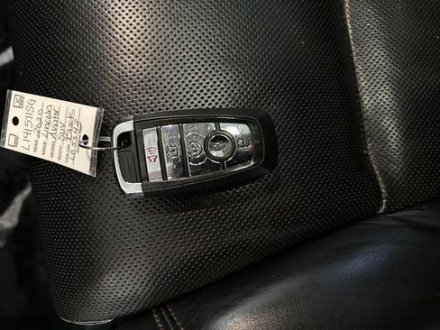 Used 2020 Lincoln Aviator Reserve w/ Equipment Group 202A image 31