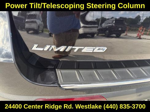 Used 2022 Ford Explorer Limited w/ Equipment Group 301A AWD/4WD image 16