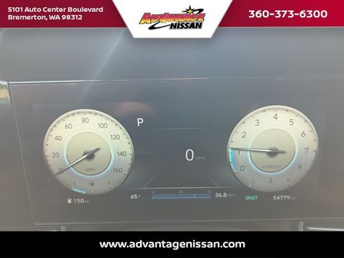Used 2022 Hyundai Elantra Limited w/ Preferred Accessory Package FWD image 20