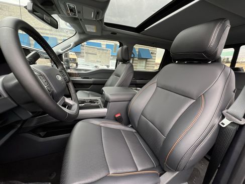 New 2026 Ford F250 Lariat w/ Tremor Off-Road Package image 13