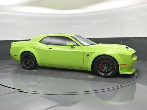 Used 2023 Dodge Challenger SRT Hellcat RWD image 2