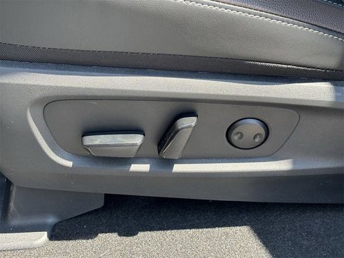 New 2025 Nissan Pathfinder Platinum w/ Cargo Package image 24