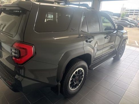 Certified 2026 Toyota 4Runner TRD Off-Road AWD/4WD image 9