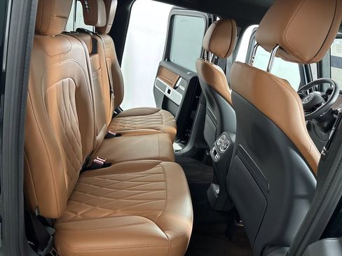 Certified 2025 Mercedes-Benz G 63 AMG 4MATIC image 8