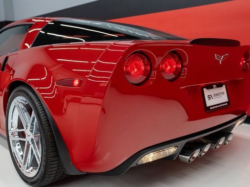 Used 2007 Chevrolet Corvette Z06 w/ Preferred Equipment Group RWD image 38