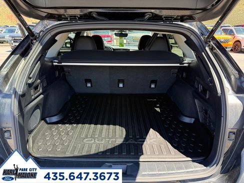 Used 2025 Subaru Outback Onyx Edition AWD/4WD image 31