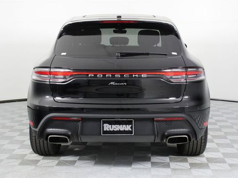 Used 2025 Porsche Macan image 6