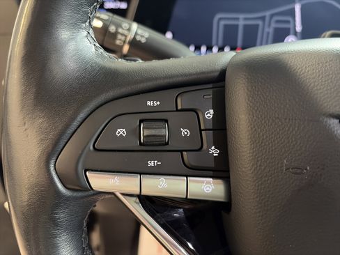 Used 2023 Cadillac Escalade ESV Sport AWD/4WD image 52