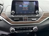 Used 2023 Nissan Altima 2.5 SV image 5