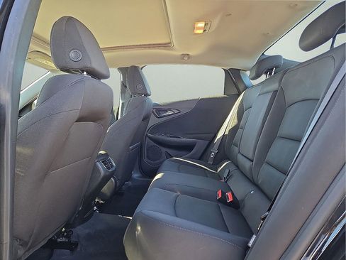 Used 2023 Chevrolet Malibu LT image 16
