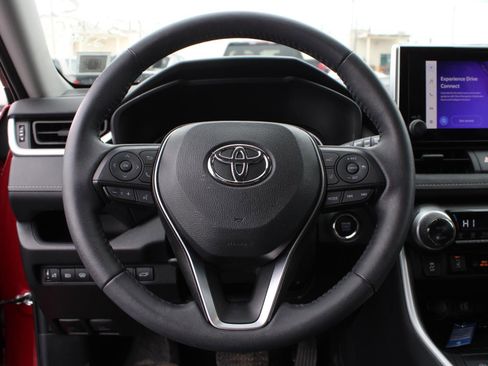 Used 2024 Toyota RAV4 XLE w/ Convenience Package image 11