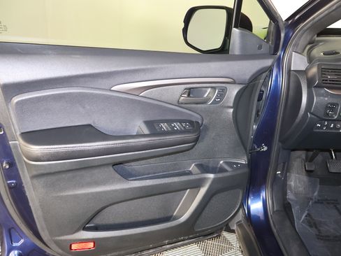 Certified 2023 Honda Passport EX-L image 37