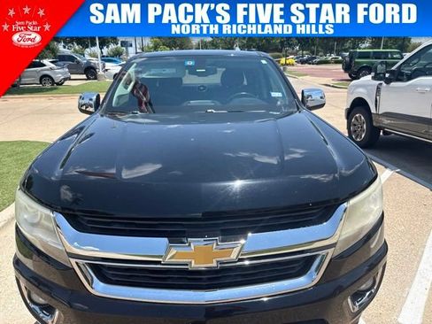 Used 2015 Chevrolet Colorado LT w/ Luxury Package AWD/4WD image 2