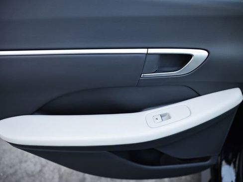 Certified 2025 Hyundai Sonata SEL image 21