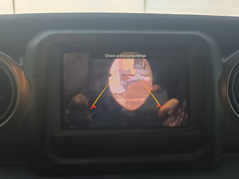 Used 2020 Jeep Wrangler Unlimited Sport S image 30