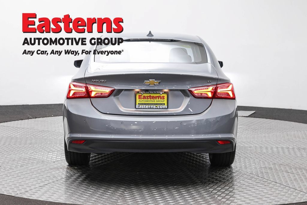 Used 2024 Chevrolet Malibu LT FWD image 8