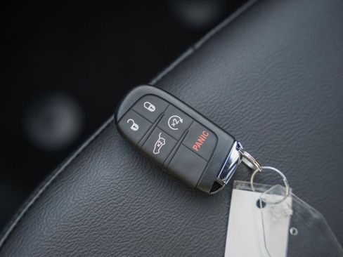 New 2026 Jeep Compass Limited image 38