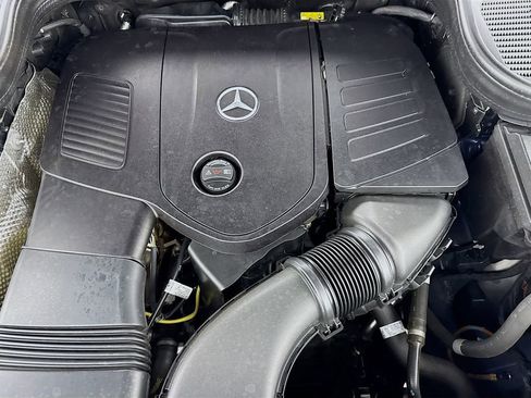 Used 2025 Mercedes-Benz GLE 350 4MATIC image 41