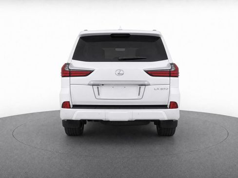 Used 2021 Lexus LX 570 4WD w/ Luxury Package image 4