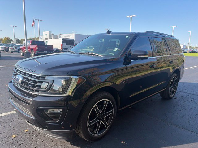 Used 2019 Ford Expedition Limited w/ Equipment Group 303A AWD/4WD image 3