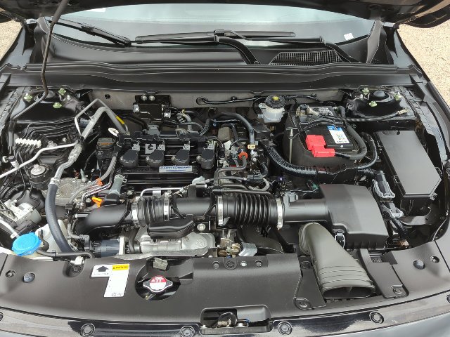 Used 2018 Honda Accord Touring image 25