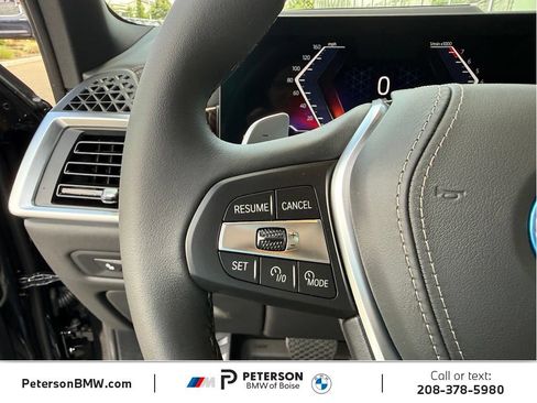 New 2026 BMW X5 xDrive50e w/ Premium Package AWD/4WD image 33