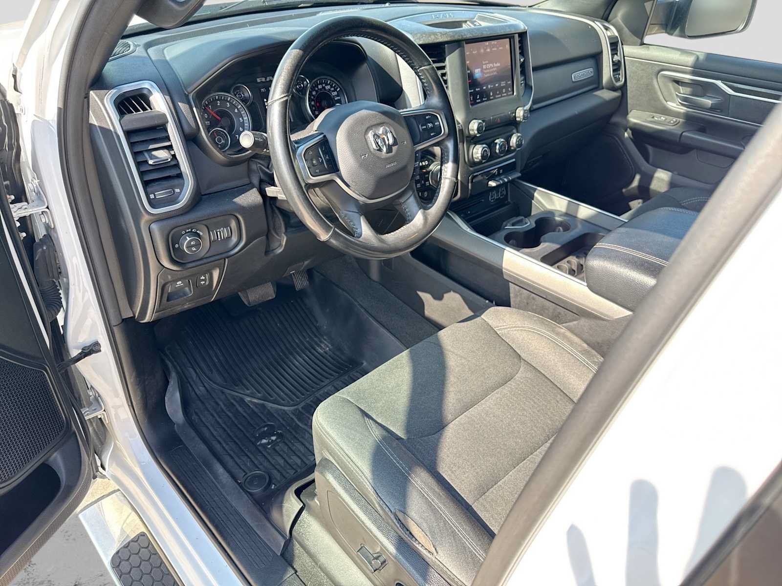 Used 2019 RAM 1500 Big Horn AWD/4WD image 2