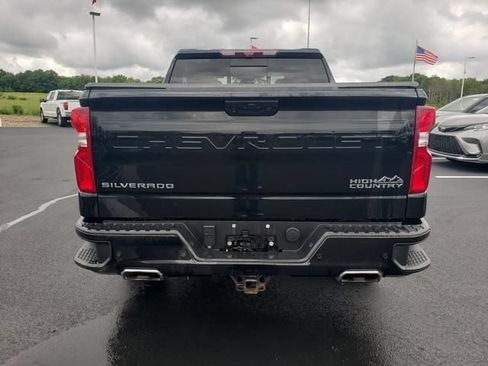 Used 2022 Chevrolet Silverado 1500 High Country w/ Technology Package AWD/4WD image 6