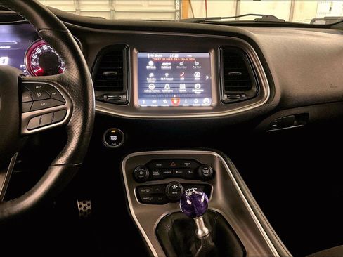 Used 2022 Dodge Challenger R/T Scat Pack w/ Dynamics Package image 6