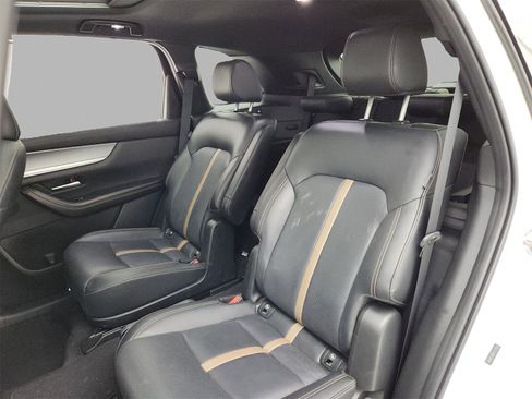 Certified 2024 MAZDA CX-90 Plug-In Hybrid w/ Premium Plus image 9