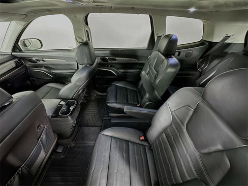 Used 2025 Kia Telluride SX Prestige image 26