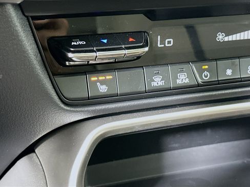 Used 2024 MAZDA CX-90 Plug-In Hybrid w/ Premium Pkg AWD/4WD image 26