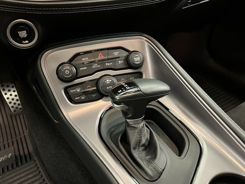 Certified 2023 Dodge Challenger R/T w/ Plus Package image 28