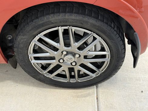 Used 2012 Scion iQ w/ Rear Speaker Pkg FWD image 12
