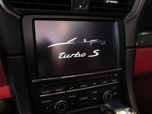 Used 2015 Porsche 911 Turbo S image 18