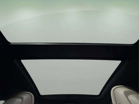 Certified 2026 Mercedes-Benz GLC 300 4MATIC image 17
