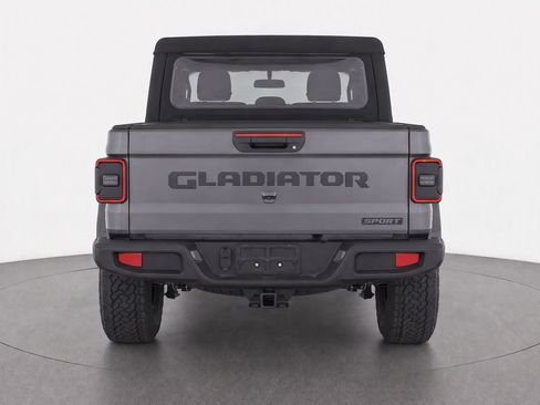 Used 2020 Jeep Gladiator Sport AWD/4WD image 7