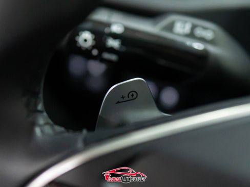 Used 2022 Kia EV6 Wind image 28