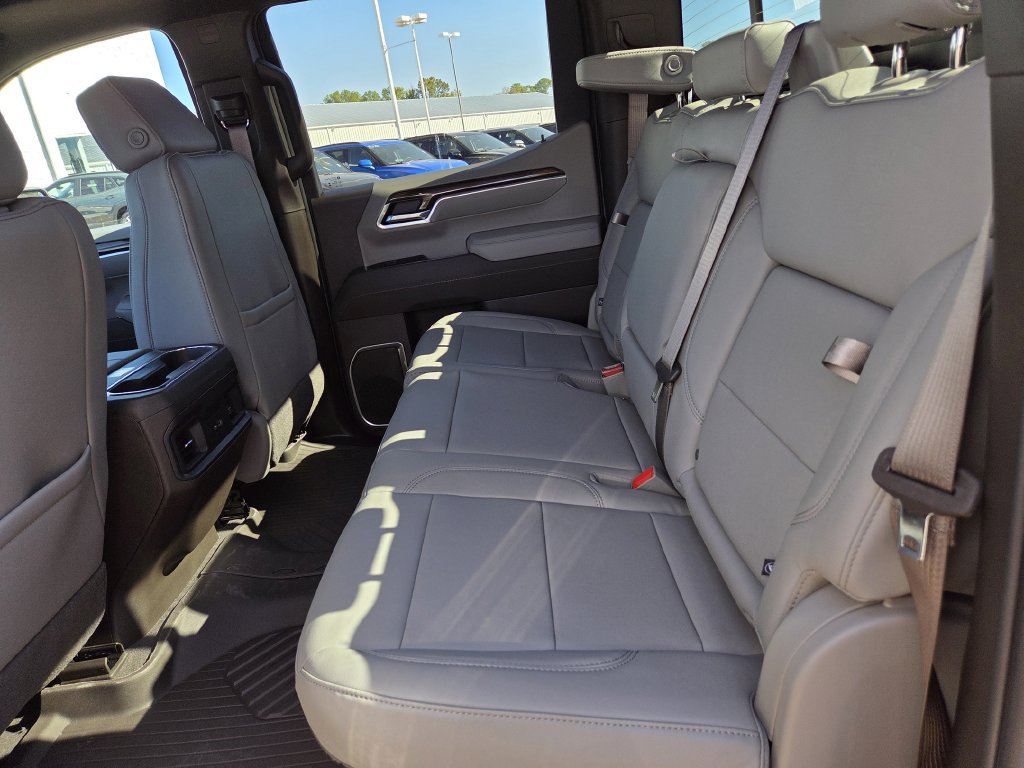 New 2026 Chevrolet Silverado 1500 RST w/ Convenience Package II AWD/4WD image 21