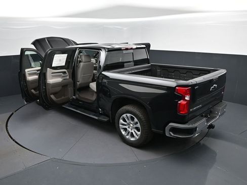 New 2026 Chevrolet Silverado 1500 LTZ w/ Technology Package AWD/4WD image 2