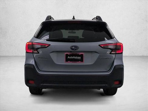 Used 2024 Subaru Outback Premium AWD/4WD image 7