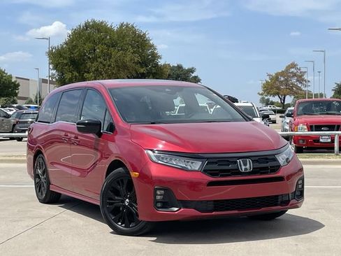 Used 2025 Honda Odyssey Sport-L image 2
